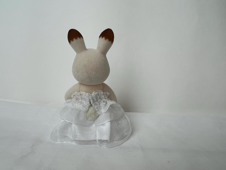 Handmade Groom’s Suit & Bridal Gown Wedding Set for Sylvanian Families Rabbit (Outfits Only) image 9