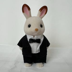 Handmade Groom’s Suit & Bridal Gown Wedding Set for Sylvanian Families Rabbit (Outfits Only) image 4