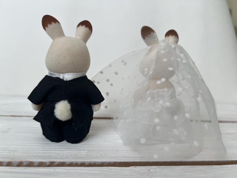 Handmade Groom’s Suit & Bridal Gown Wedding Set for Sylvanian Families Rabbit (Outfits Only) image 11