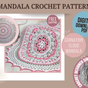 Pu&ograve; includere: Un modello di uncinetto in PDF scaricabile digitalmente intitolato Carnation Cloud Mandala. L'immagine mostra un design a mandala floreale circolare bianco, rosa e verde con punti complessi, insieme a testo che indica un download digitale.