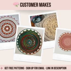 Pu&ograve; includere: Un collage di quattro mandala all'uncinetto circolari in varie palette di colori, tra cui rosso, bianco, verde, verde acqua e beige. Il testo CUSTOMER MAKES appare in alto, e GET FREE PATTERNS - SIGN UP FOR EMAIL - LINK IN DESCRIPTION in basso.