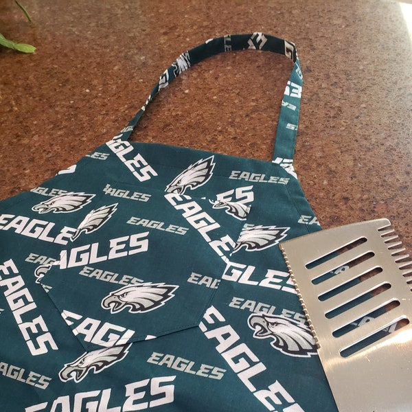 NFL Philadelphia Eagles adult sized apron - NEW LOGO!