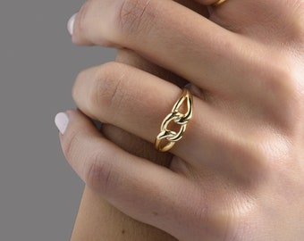 Gold Minimalist ring - links ring chain - dainty delicate stacking ring - elegant sterling silver gold plated women's gift