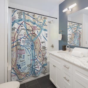 Cortina de ducha con mapa aéreo vintage: decoración de baño de aviación