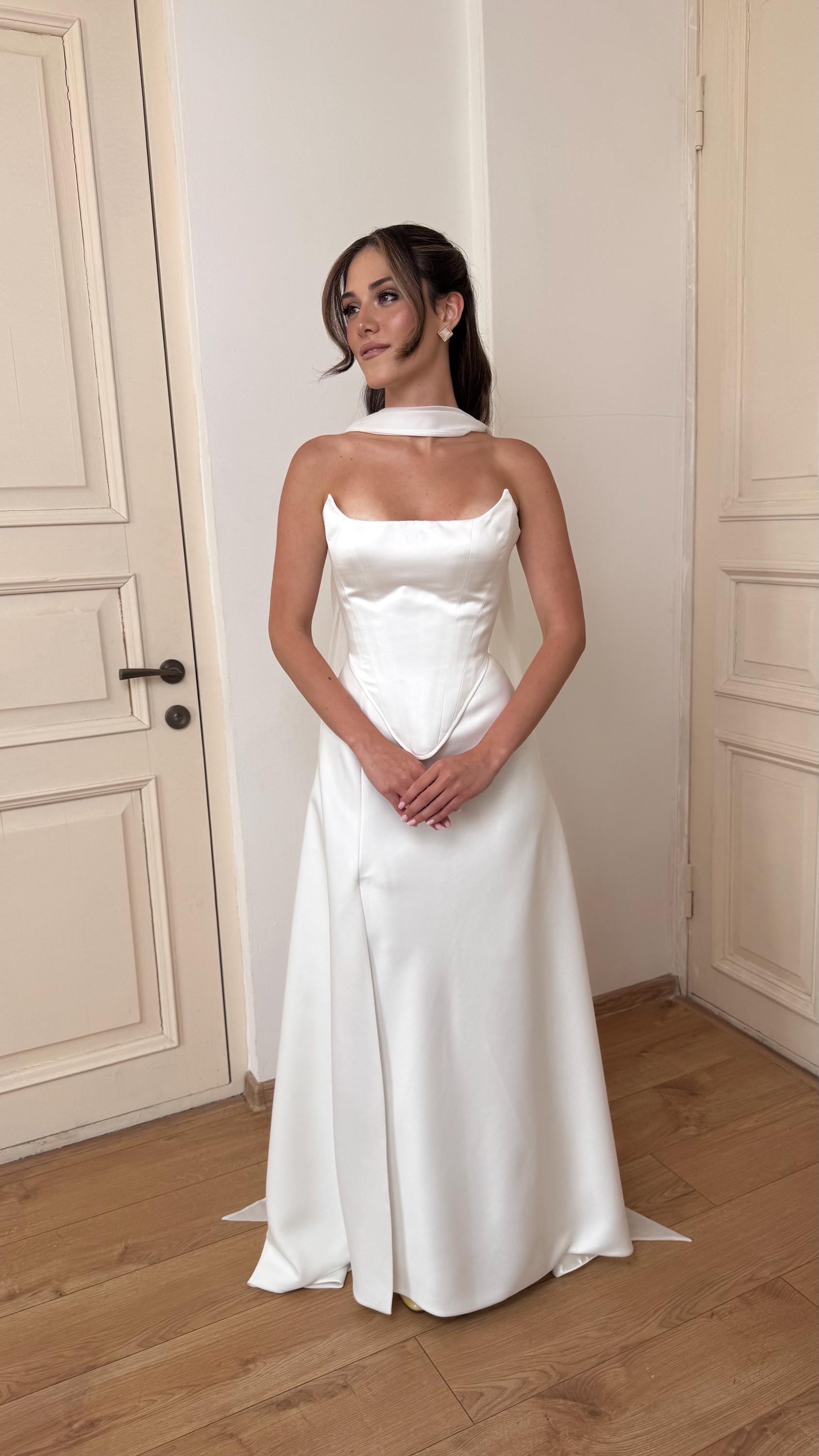 Two Piece Satin Wedding Dress, Corset and Skirt Bridal Set, Minimalist Satin Off-White Wedding Gown, Boho Reception Outfit for Modern Bride