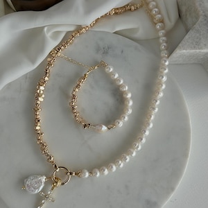 Gold Hematite and Pearl Necklace,Half Gold Half Pearl Necklace,Pearl and Hematite Set Jewelry,Hematite Necklace with Removable Cross Pendant
