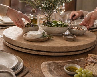 Lazy Susan 360 Rotating Tray – Solid Oak Serving Board, Round Wooden Table Centerpiece, Dining Table Organizer