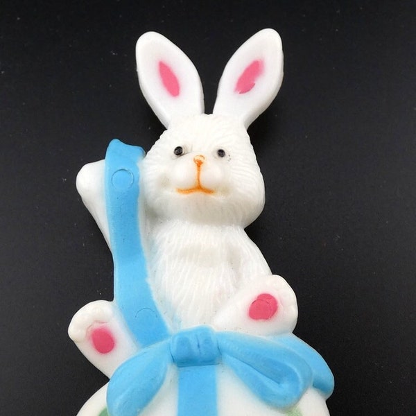 Vintage Easter 1980s Easter Bunny Sitting on an Egg Pin