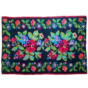 Floral Moldavian vintage carpet or bedspread made by hand in wool