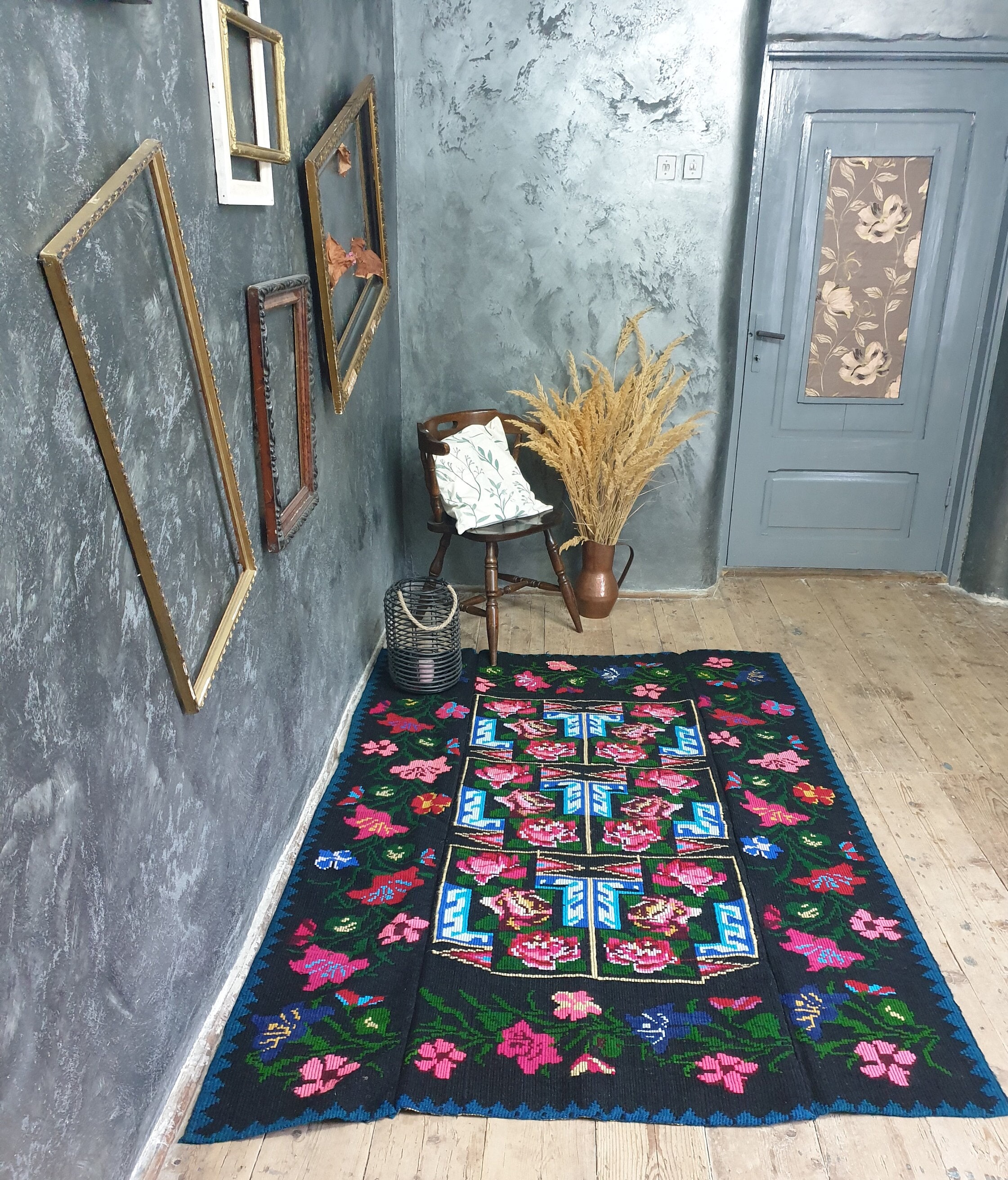 Woven Rug Pattern Roses Handwoven Floral Wool Rug, Black Background With Pink Roses and ...