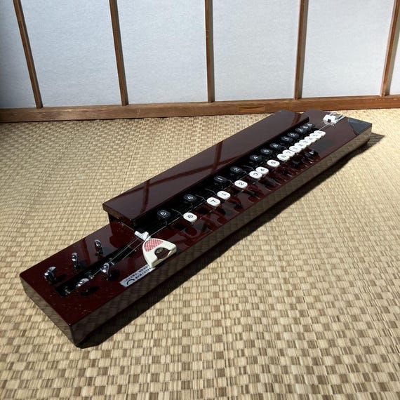 Vintage Comnics Taisho Koto Harp CK-10 Suisen Model With Case
