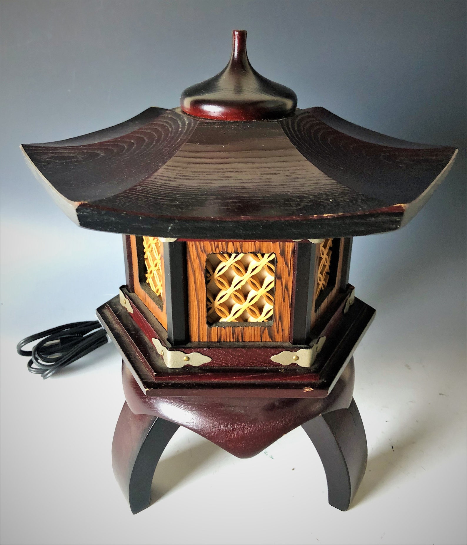 Japanese wood handmade lantern Toro lamp with electric light Etsy