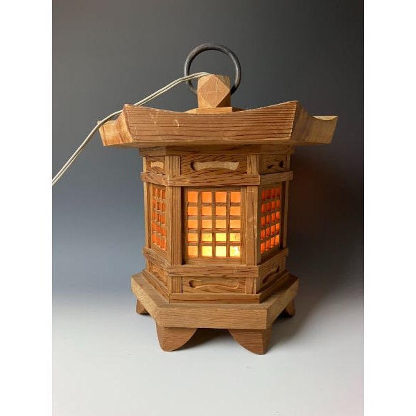 Handcrafted Japanese lantern for garden | wooden Hexagon style | H.14.2"/36cm