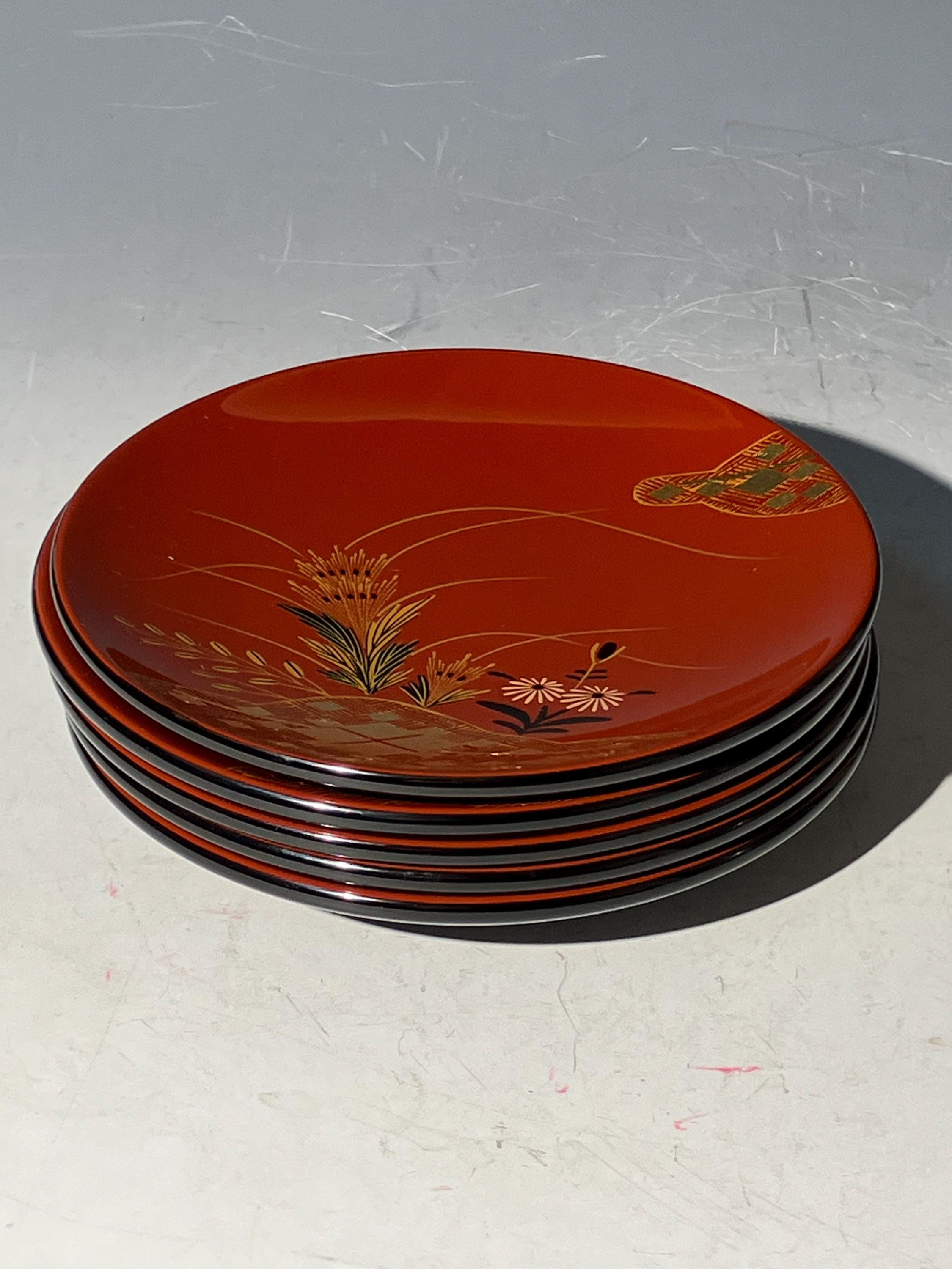 Set of 5 Japanese Lacquer Plates With Gold Design & Wooden Box - Etsy