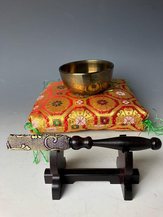 Handcrafted Healing Bell Orin for Meditation and Relaxation W