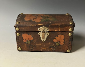 Vintage Japanese Leather & Wood Jewelry Box – Hand-Painted Floral Design