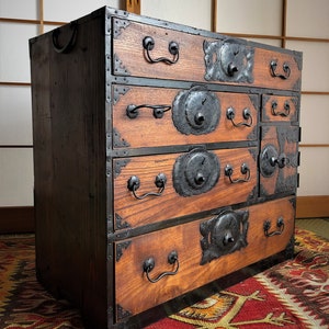 Muebles japoneses antiguos gabinete de madera Isho Dansu | Etsy