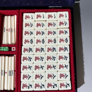 side of a game mahjong box