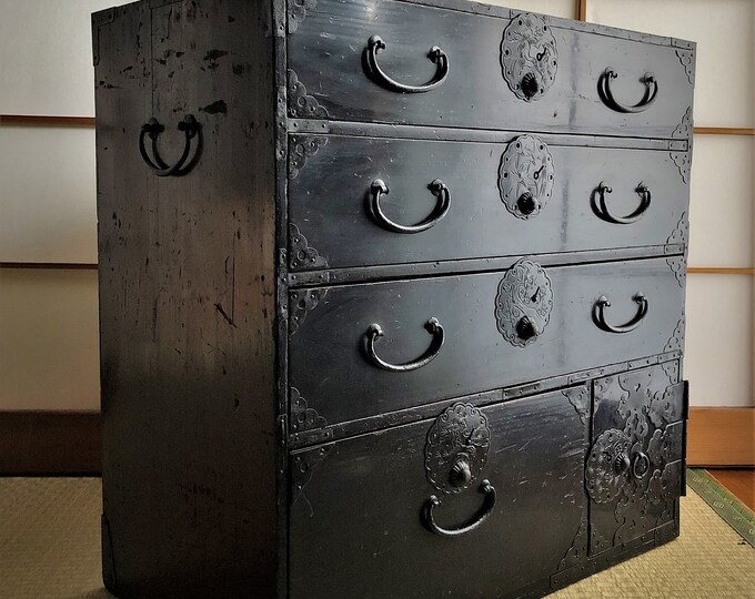 Antique Japanese Furniture Wood Isho Dansu Shonai Tansu Black