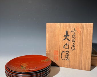 Set of 5 Japanese Lacquer Plates With Gold Design & Wooden Box - Etsy