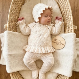 A "Jade” 3 piece set knitting pattern for reborn doll 16-22" or 0-3 month old baby