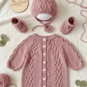 A "Annabelle" Romper knitting pattern for reborn doll 16-22" or 0-3 Month old baby