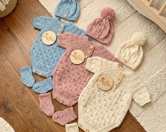 A "Pippin” 3 Piece set - 8 sizes from premature to 24 Month old baby