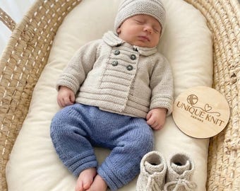 A "Rowan” 4 Piece Set Knitting pattern for Reborn doll 16-22” or 0-3 Mth Old Baby