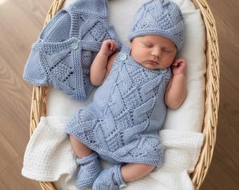 A "Lou Lou” 4 Piece Set Knitting pattern for Reborn doll 16-22” or 0-3 Month Old Baby