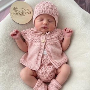 Rianne Strickanleitung - 4-teiliges Set, Rebornpuppe oder 0-3 Monate Baby (PDF-Muster)