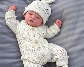 A "Honeysuckle” Romper Knitting pattern for Reborn doll 16 -22” or 0-3 Mth Old Baby