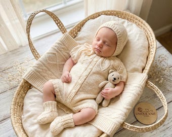 A "Fig" Romper knitting pattern for reborn doll 16-22" or 0-3 Month old baby