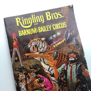 Ringling Bros and Barnum & Bailey Magazine - Souvenir Program Magazine - Barnum and Bailey Circus - Circus Program - Collectible Magazine