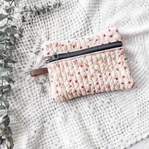 Reclaimed Vintage Quilt Zipper Pouch Vintage Quilt Coin Pouch Purse Cottagecore Farmhouse Fashion Purse Accessories Clip On Coin Pouch