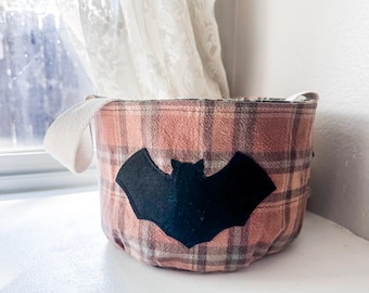Halloween Bats Candy Bucket Quilted Basket Halloween Candy Pail Flannel Plaid Halloween Bucket Primitive Halloween Permanent Decor