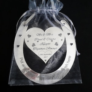 Personalised Wedding Horseshoe Gift Just Married / Bridal Memento Decoration for the Couple