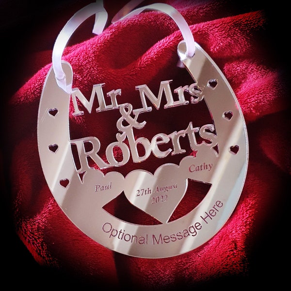 Personalised Wedding Horseshoe Gift Bridal Mr Mrs Memento Decoration