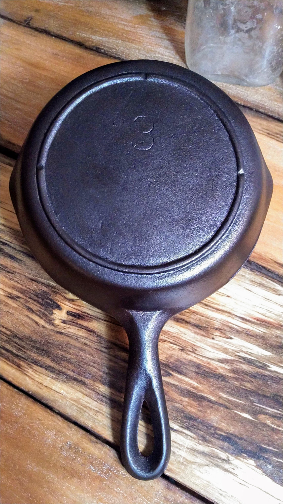 Three Notch Lodge No3 Cast Iron Skillet Etsy
