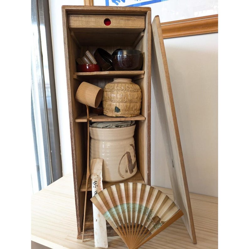 Japanese Tea Ceremony Set - Vintage Set 12 Pieces Including Matcha Accessories Original Wooden Box, 3 Types of Tea Bowls, 2 Lacquer Natsume
