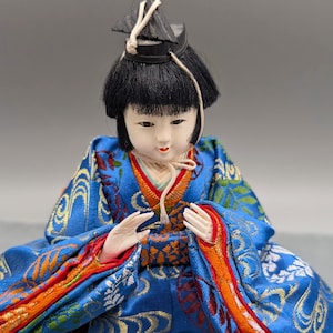 Japanese Vintage  Hina Doll - Sitting Position - Collectible Figurine - Traditional Silk Kimono - Hinamatsuri Doll - Girls Day Doll
