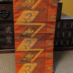 Japanese Silk Embroidered Nagoya Kimono Obi Vintage -  An unused Japanese Obi with the Tracking Thread - Flower Animal Abstract