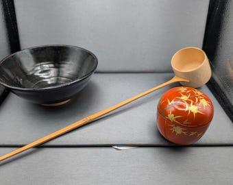Juego de iniciación de 3 piezas para la ceremonia del té japonesa, que incluye Natsume, Chawan e Hishaku (caja para té, tazón de té y cucharón de agua).