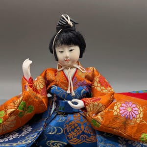Japanese Vintage  Hina Doll - Sitting Position - Collectible Figurine - Traditional Silk Kimono - Hinamatsuri Doll - Girls Day Doll