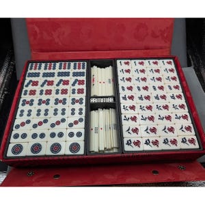 Japanese Mahjong Set: Bamboo Tiles, Scoring Sticks & Red Case