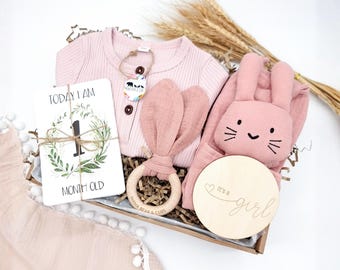 Baby Girl Gift Set, New Baby Pink Gift Hamper, Newborn Gift Bundle, Baby Shower Gift, Baby Girl Sleepsuit