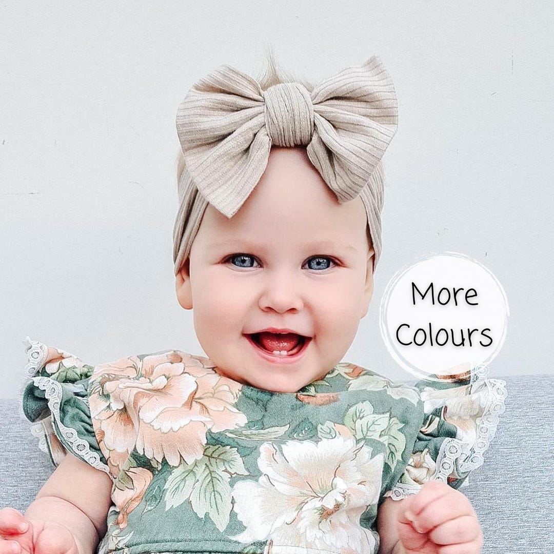 Chloe Baby Wearing Headband Baby Girl Bows Headbands Newborn Bow