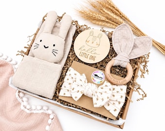 Baby Girl Gift Set, Neutral Baby Hamper, Baby Shower Present