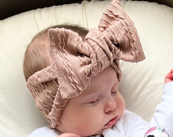 Baby Headbands & Bows | Neutral Baby Headband Set | Baby Cable Knit Headbands | Baby Girl Gift | Baby Shower Gift | Newborn Baby Bow Gift