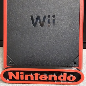 Nintendo Wii Mini Vintage Game Console Display Stand with Nintendo Logo 3D Printed