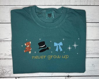 T-shirt Never Grow Up